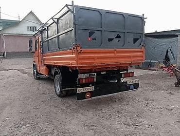 volkswagen golf v: Грузовик, Mercedes-Benz, Дубль, 4 т, Б/у — 6