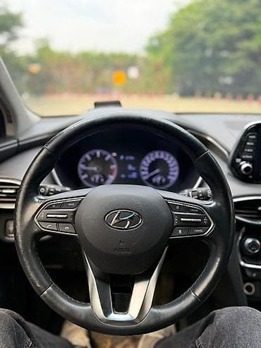 Транспорт: Hyundai Santa Fe: 2019 г., 2 л, Автомат, Дизель, Кроссовер — 5