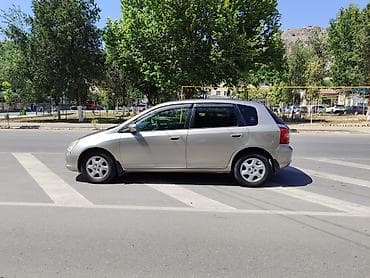 step wgn: Honda Civic: 2003 г., 1.5 л, Автомат, Бензин, Хэтчбэк — 7