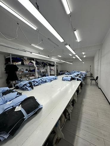 торговл: Сдается в аренду цокольное помещение площадью 500 м² Адрес: район — 4