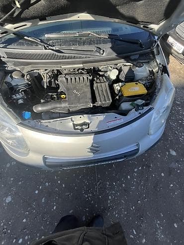 subaru forester автомобил: Suzuki Alto: 2009 г., 0.1 л, Механика, Бензин, Хэтчбэк — 5