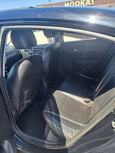 5 114 3: Kia Rio: 2018 г., Автомат, Бензин, Седан — 4