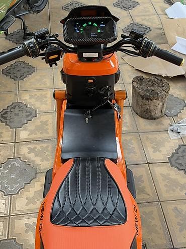 led свет: Электрический скутер (городской e-moped)🔋 Мотор: 3000W ⚡ Чыңалуу: 72V — 2