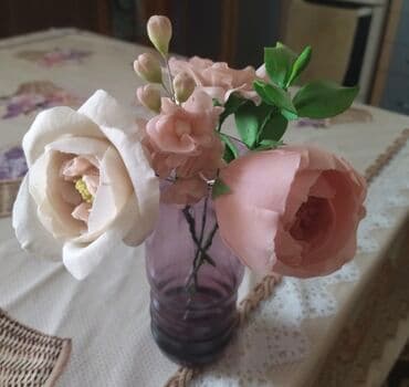 продаю пекарния: Принимаю заказы на изготовление цветов из сахарной пасты для — 1