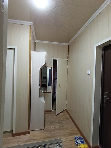 жал мкр: 1 комната, 38 м², 105 серия, 4 этаж, Косметический ремонт — 1