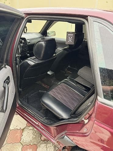 полировщик авто: Volkswagen Passat: 1994 г., 1.8 л, Механика, Бензин, Седан — 4