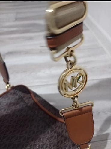 вещи из кореи: Сумка от Майкл Корс 
состояние отличное 👍 — 2