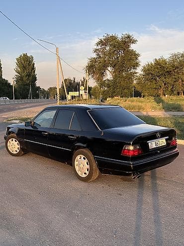 Унаа: Mercedes-Benz W124: 1994 г., 2.2 л, Кол менен иштөөчү, Бензин, Седан — 3