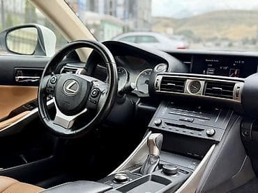 Продажа авто: Lexus IS: 2016 г., 2 л, Автомат, Бензин, Седан — 6