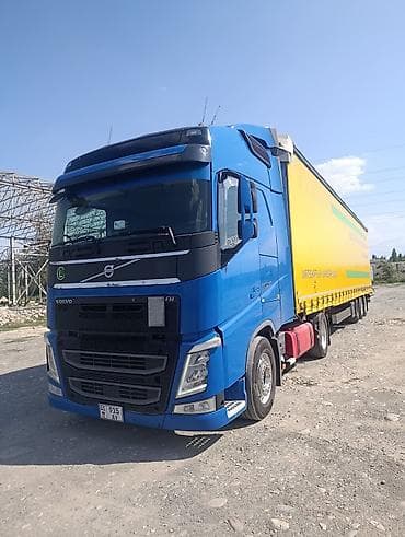 14: Тягач, Volvo, Тентованный — 1
