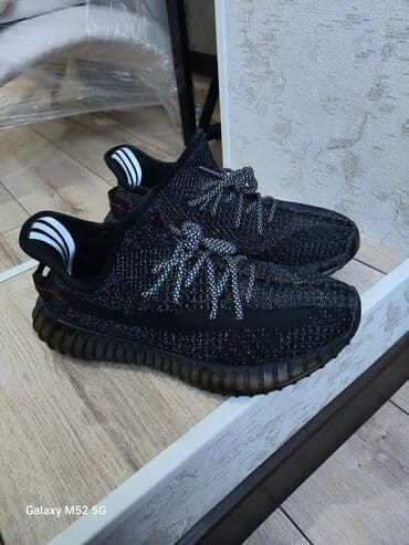 суприм: Мужские кроссовки, 40, Adidas, Б/у, цвет - Черный, Самовывоз — 3