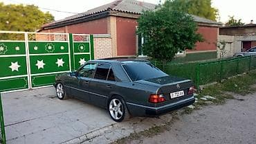 серв машина: Mercedes-Benz W124: 1990 г., 2.3 л, Механика, Бензин, Седан — 9