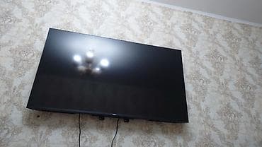 Телевизор LED, диагональ около 140.55 Тонкие рамки, плоская панель
