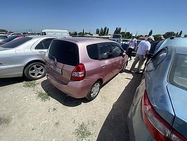 поддон на фит: Honda Fit: 2002 г., 1.3 л, Вариатор, Бензин, Лифтбек — 4