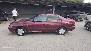 e 303: Toyota Carina E: 1996 г., 1.6 л, Механика, Бензин, Седан — 2