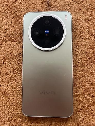 камеры на авто: Vivo X200 Pro mini, Б/у, 512 ГБ, цвет - Зеленый — 1