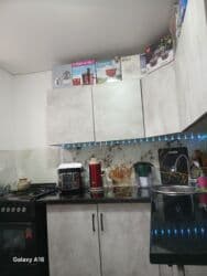 срочно продаётся 1 комнатная квартира в районе шлагбаум по улице кенсуйская 17 пересекает интергельпо: 2 комнаты, 44 м², Хрущевка — 15