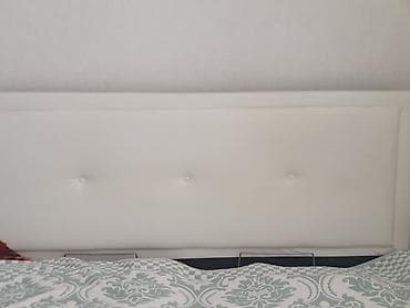 Двуспальная кровать, Б/у, С ящиком для хранения, длина - 200 см