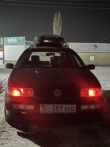 Volkswagen: Volkswagen Passat Variant: 1994 г., 1.8 л, Механика, Бензин, Универсал — 7