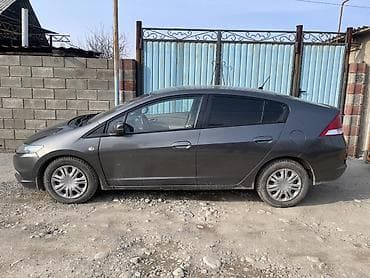 Honda: Honda Insight: 2009 г., 1.3 л, Вариатор, Гибрид, Хэтчбэк — 3