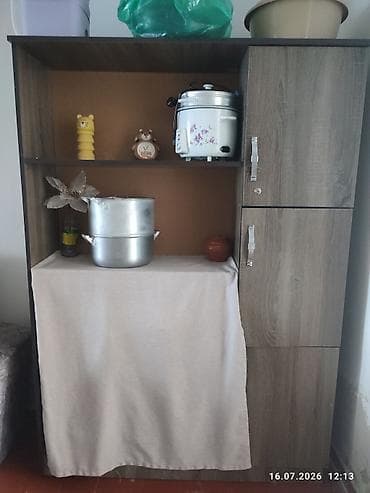 Шкафы: Кухонный шкаф, Б/у, Напольный, Без мойки, ЛДСП — 1