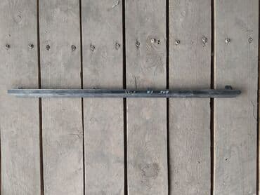 дом на выходные: Subaru Legacy BH5 Молдинг внешний, Субару Легаси БХ5 пластиковая — 1