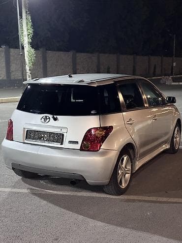 Транспорт: Toyota Ist: 2003 г., 1.5 л, Автомат, Бензин, Универсал — 3