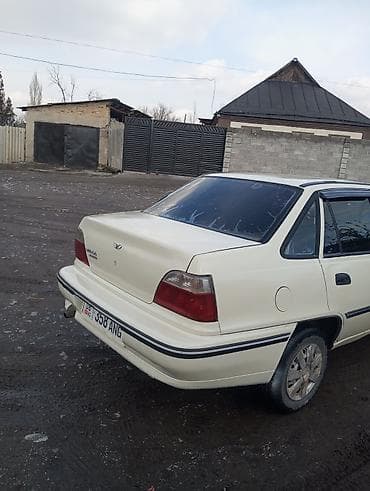 tico matiz: Daewoo Nexia: 2001 г., 1.5 л, Механика, Бензин, Седан — 5