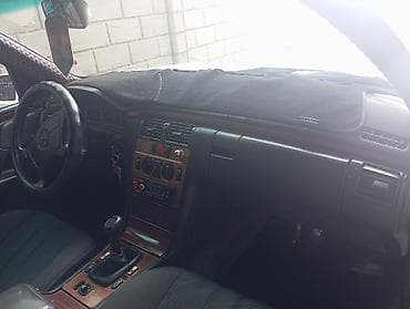 мерс 200 с: Mercedes-Benz E-Class: 1998 г., 2 л, Механика, Бензин, Седан — 5