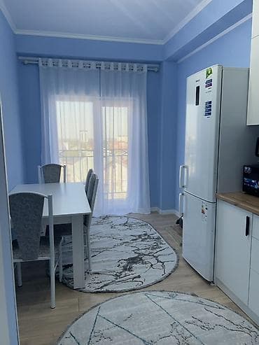 французский каартал: 2 комнаты, С мебелью полностью — 3