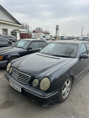 Mercedes-Benz E-Class: 2000 г., 2.6 л, Автомат, Бензин, Седан