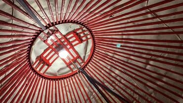 математика 6 класс с.к.кыдыралиев а.б.урдалетова г.м.дайырбекова гдз: Боз үйлөр сатылат, Каркасы Жыгач, 45 баш, Диаметри 5.5 метр — 5