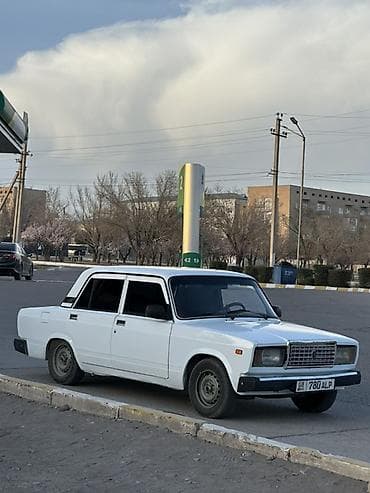 волга 31105: ВАЗ (ЛАДА) 2107: 2007 г., 1.7 л, Механика, Бензин, Седан — 4