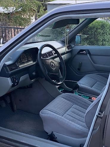 мерседес капот: Mercedes-Benz W124: 1988 г., 2 л, Ручные, Бензин, Седан — 6