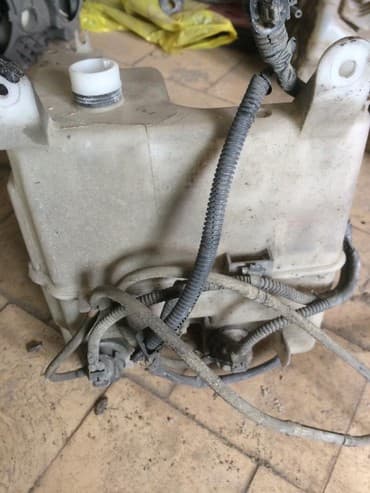 кузовные запчасти на дэу нексия в бишкеке: Запчасти на мерседес 210кузов. крыша — 2