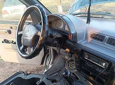 zero x neo: Nissan Serena: 1997 г., 1.4 л, Механика, Бензин, Минивэн — 5