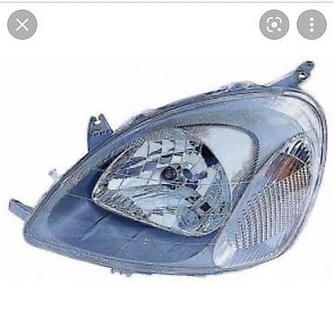 yaris: Передняя правая фара Toyota 1999 г., Новый, Оригинал — 1