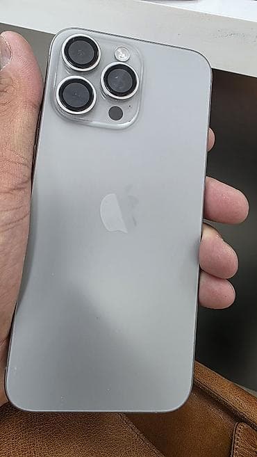 режим а2: IPhone 14 Pro, Б/у, 256 ГБ, Серебристый, Чехол, 89 % — 2
