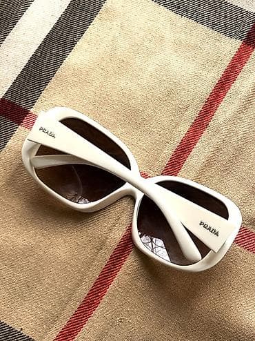 Кошельки: Солнцезащитные очки очки, Prada, Унисекс, Нестандартные, Линзы поляризованные, Б/у — 3