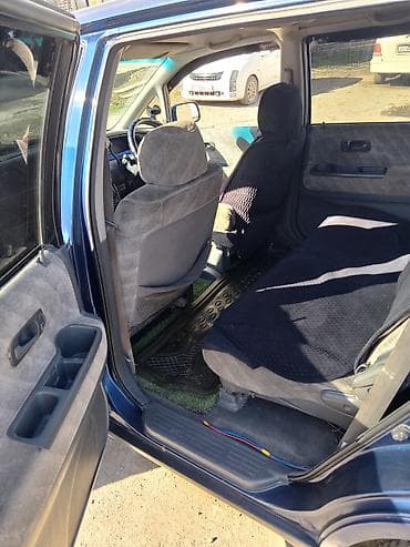 авариные машины: Honda Shuttle: 1997 г., Минивэн — 8