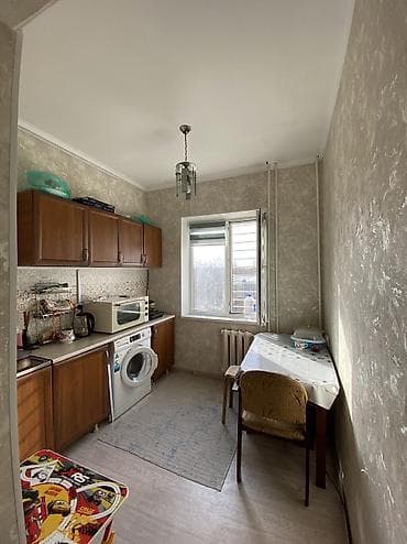 купить квартиру 7 микрорайон: 2 комнаты, 42 м², Индивидуалка, 3 этаж, Косметический ремонт — 4