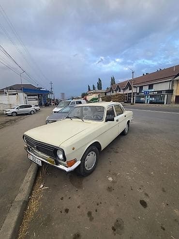 бензин сатам: ГАЗ 24 Volga: 1989 г., Кол менен иштөөчү, Седан — 1
