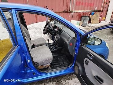 bmw 39: Daihatsu Cuore: 2003 г., Механика, Хэтчбэк — 3