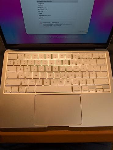 ipad m4: Apple MacBook Neo (цвет: розовый, корпус тонкий из алюминия) - Экран — 8