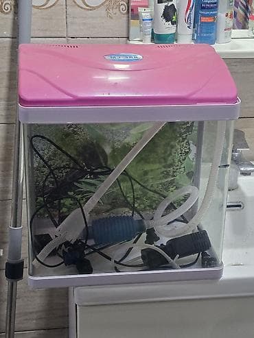 заводской аквариум: Продаю аквариум 30 литров, заводской со всеми причиндаламив хорошем — 1