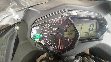 geely monjaro: Спортбайк 250 куб. см, Бензин, Взрослый — 3