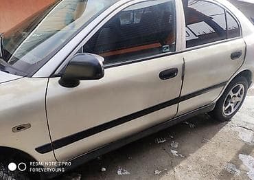 padjero mini: Mitsubishi Carisma: 2001 г. — 2