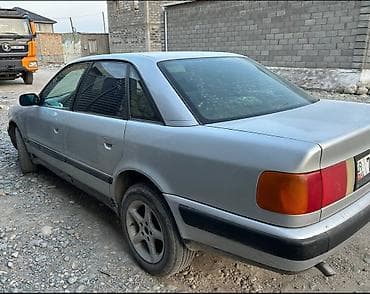 w210 e280: Audi 100: 1991 г., 2 л, Ручные, Бензин, Седан — 3