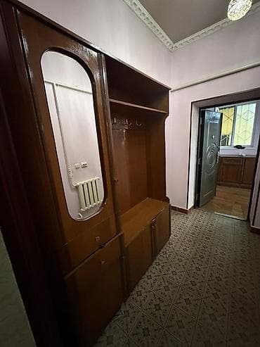 скамейка для прихожей: Гарнитур для прихожей, Б/у, Зеркало, ДСП, Самовывоз, цвет - Коричневый — 2