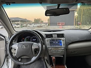 s 221: Toyota Camry: 2010 г., 2.4 л, Вариатор, Гибрид, Седан — 9